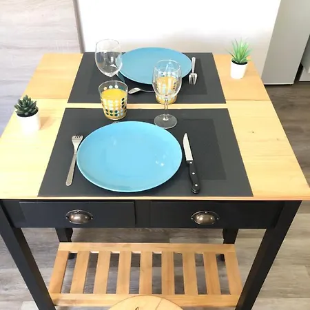 Double Independant, Hyper Centre, Wifi Hyeres